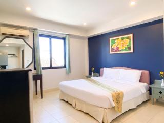 The Corner - Patong - 7