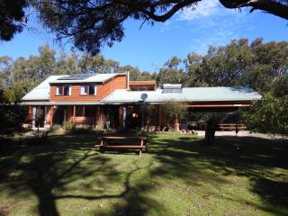 Grampians Bush Retreat - Halls Gap - 4