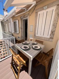 Blue Bay Beach Apartment - Maria - Sesimbra - 0