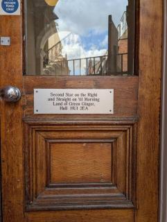 Charming Old Town Apartment - Hull - 1