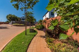 Elegant escape - Krugersdorp - 8