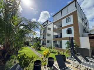 Cozy 2-Bedroom Apartment with Large Terrace - Grand Baie - 0