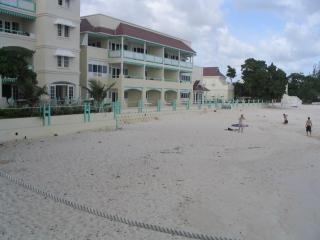 Coral Mist Beach Hotel - Bridgetown - 3