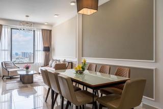 2br Amazing River View The Tresor Hana Apart - Ho Chi Minh - 2