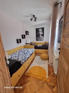 Indigo Dreams - Ogulin - 1