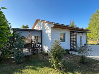 Jókai Apartmanház Balatonszárszó - Balatonszárszó - 0