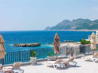 Vienna Luxury Apartments - Dobra Voda - 0