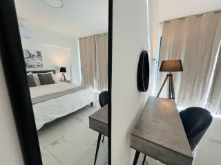 Nicosia City Centre City Vibes Luxury 1BD - 3