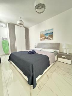 Sliema 3BR 3Bath Apartment 20 - 7