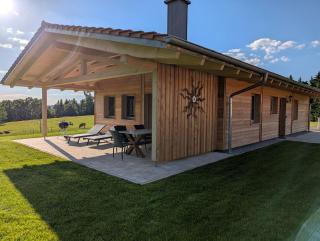 Gemütliche Chalets & Ferienhäuser mit Sauna am Ferienhof Schiegl im bayrischen Wald - Brennberg - 9