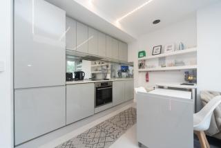 Stunning Contemporary 2 Bed Apartment With Parking - Londra - 5