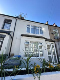 Stunning Contemporary 2 Bed Apartment With Parking - Londra - 4