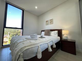 Cozy New 2BR & Near Airport, Mall & Transit - Sídney - 3