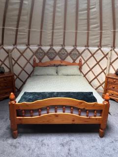 Bracken Barns Glamping & Massage - Minishant - 9