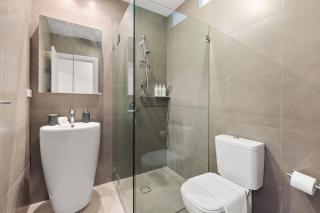 Glebe Retreat with Parking & Outdoor Dining - 6