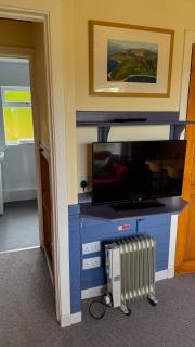 1 Bedroom Cabin with Mountain & Loch Views - Quiet Location between Glencoe & Ben Nevis - Corran - 5