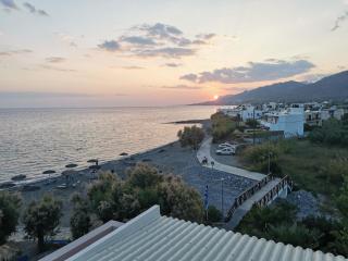 Stratos Sunset House - Koutsourás - 9