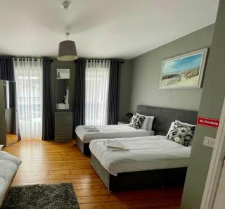 6 New Street Selfcatering BnB Apartment 2 - Bantry - 5