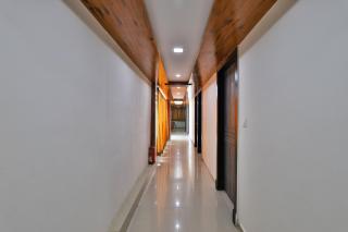 Hotel Balaji - Ahmedabad - 7