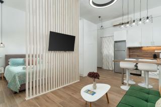 ΙΖΑΜΠΩ iii - Kalamata - 1