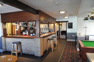 California Inn - Brynteg - 5