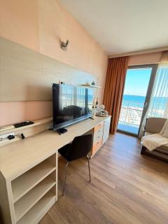 Sunny Beach Vila - 9