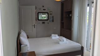 Iro's apartment - 4