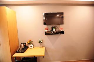 Hotel 57-A Noida Sector 51 - Noida - 5