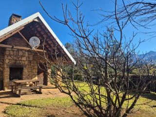 Thekwane Nest and Ondini Self catering cottages - Drakensberg Gardens - 3