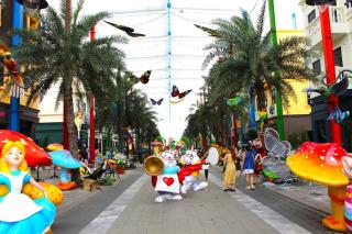 Kacy Homestay, Wonderland Hồ Tràm miễn phí vé MUSEUM - 6