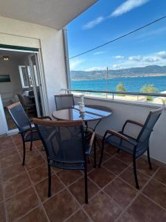 Beachfront Family Escape, Ciovo - Trogir (Traù) - 0