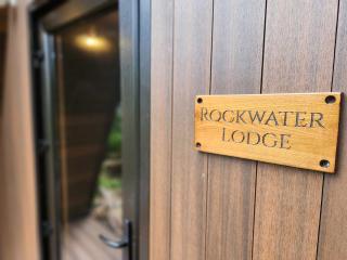 Rockwater Luxury Lodge - Annahilt - 5