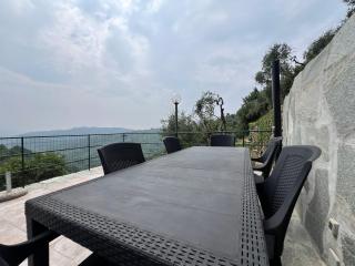 WELCOME RIVIERA - Casa Maria Casa Indipendente in Collina con vista ,98 Gradini per raggiungerla a scendere e salire, Wi-Fi Gratuito Incluso - 8