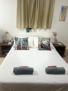 The Lowest Place on Earth B&B - Neʼot HaKikar - 2