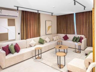 GR- Luxury 3 Bedroom Self Entry Apt - Prime location - Riad - 3