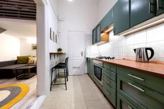 Cosy Nest In BUDAPEST CENTER BY NEW YORK CAFE - 0