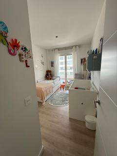 Apartment spacious and bright Only in August - Apartamento espacioso y luminoso Disponible solo en Agosto - Marbella - 3