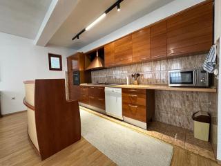 Center of Prishtina - Spacious Apartment - Pristina - 5