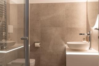 Suite at the Tower - 20 minutes from Milan and Como, 10 minutes from Monza - Seregno - 6