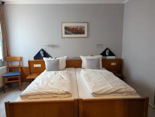 Hotel DH VEC, sehr beliebtes & leckeres Frühstück, Self-Check-In - Vechta - 3