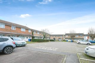 2 Bedroom House For Corporate Stays in Kettering - Kettering - 2