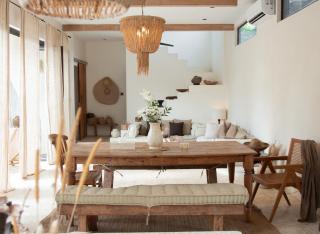 Villa Bella - Stylish 3-Bedroom Oasis with Mediterranean Charm - Canggu - 7