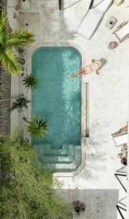 Villa Bella - Stylish 3-Bedroom Oasis with Mediterranean Charm - Canggu - 5