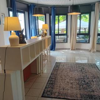 LUDO Holiday House - 9