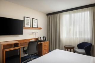 Courtyard by Marriott Toulouse Airport - Tolosa - 2