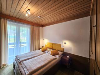 W12 Living Ski in & Ski out - Bach - 5