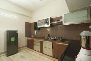 Stayzin Service Apartments - Hyderabad - 2