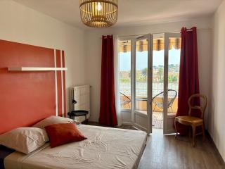 Superbe T3 refait à neuf avec vue mer - Carqueiranne - 3