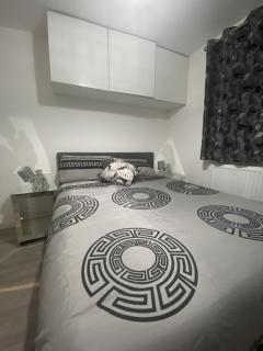 MK WhiteHouse cottage - Milton Keynes - 4