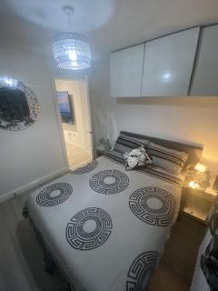 MK WhiteHouse cottage - Milton Keynes - 3